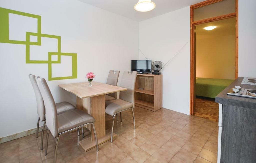 Apartmaji In Vinogradnistvo Klobas Apartment Secovlje Bagian luar foto